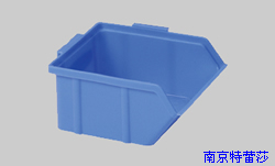 2号零件箱 外尺寸：143×128×70mm